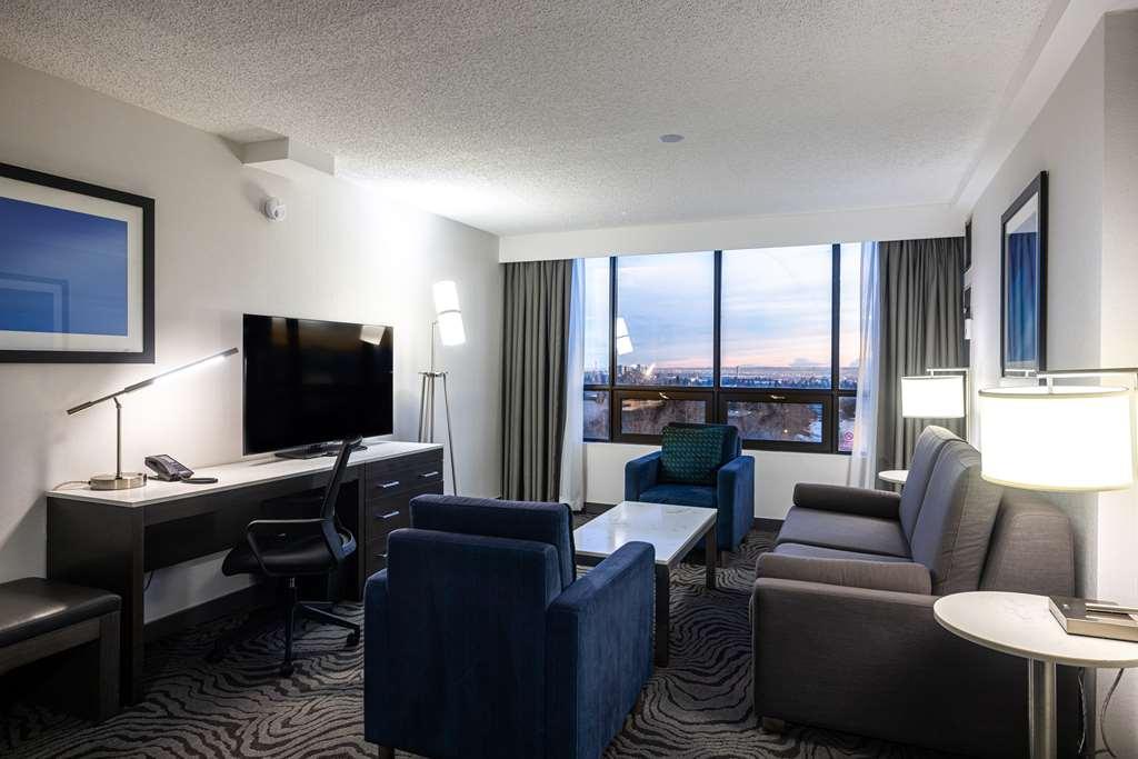 Hotel Doubletree By Hilton North Calgary